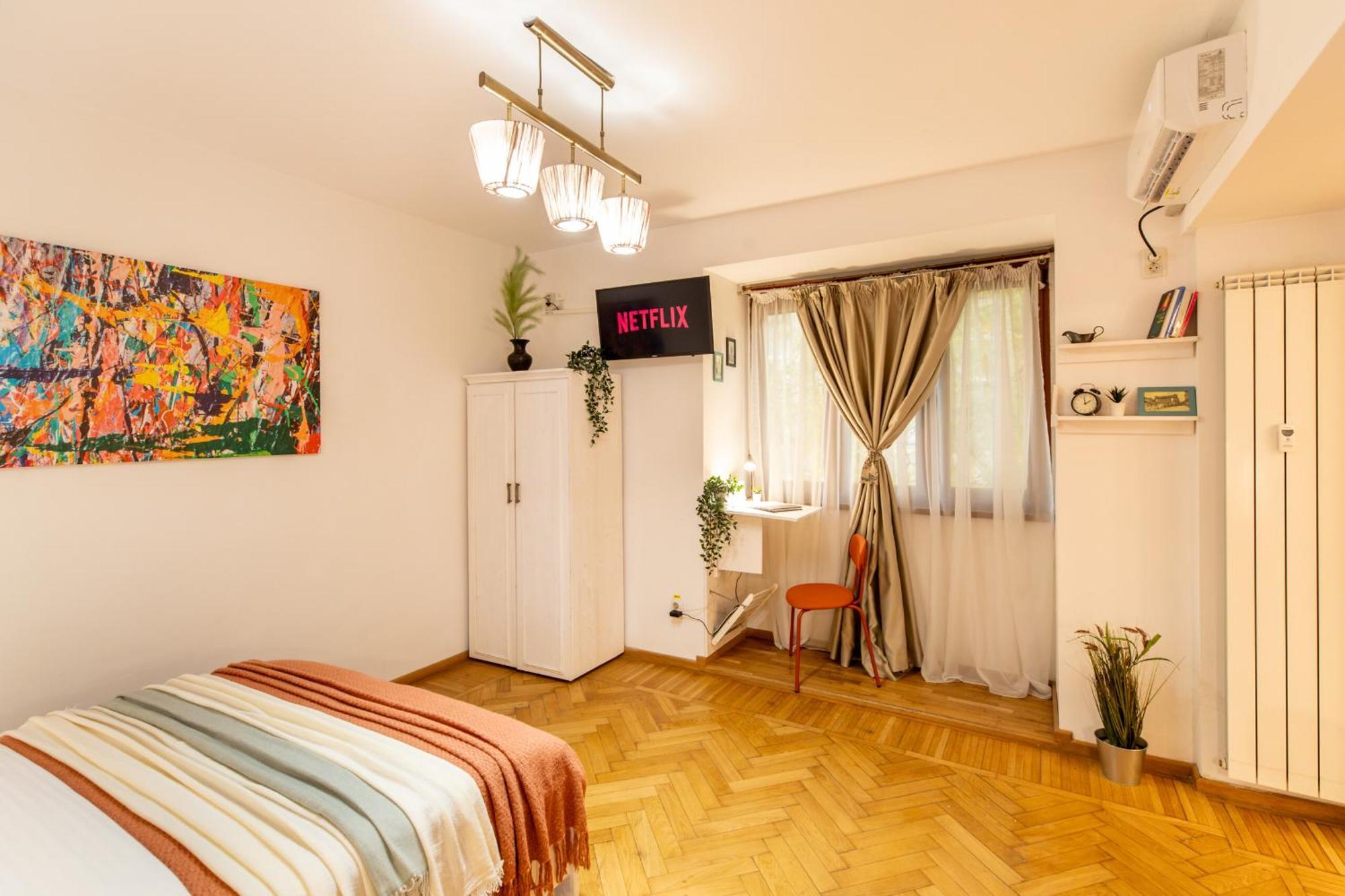 2Br Apartment At Piata Natiunilor Unite: Perfect For City Center Stays Bucharest Exterior photo