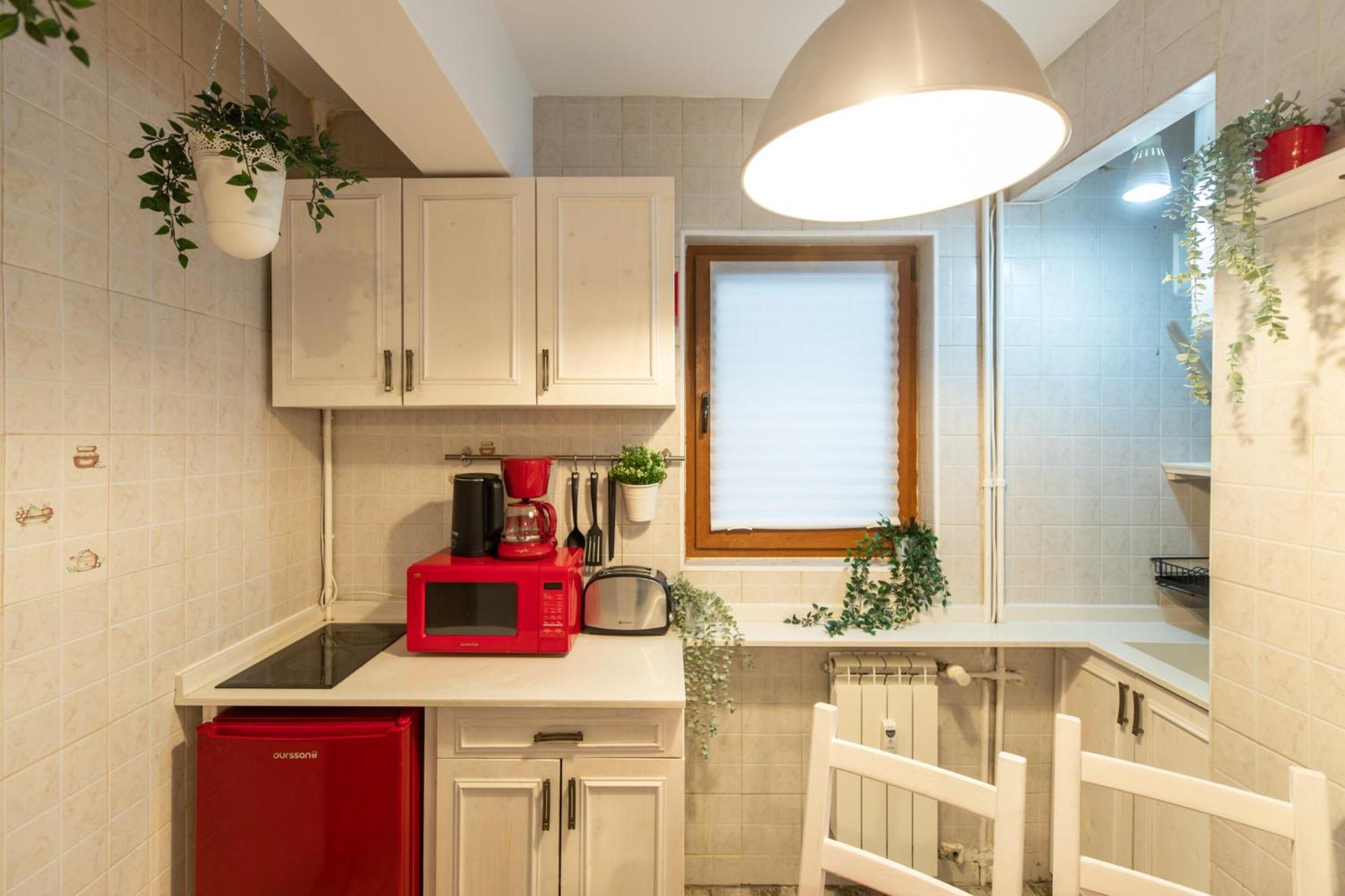 2Br Apartment At Piata Natiunilor Unite: Perfect For City Center Stays Bucharest Exterior photo